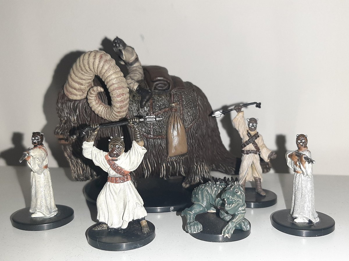 Bobafeet75's tweet photo. #Collection #Wizards #WizardsOfTheCoast
#StarWars #StarWarsMini #Miniature #Miniatures #Tusken #tuskenraider #Bantha #Sniper #Scout #Massiff
@StarWars @Lucasfilm https://t.co/LXgTZ2BKY7
