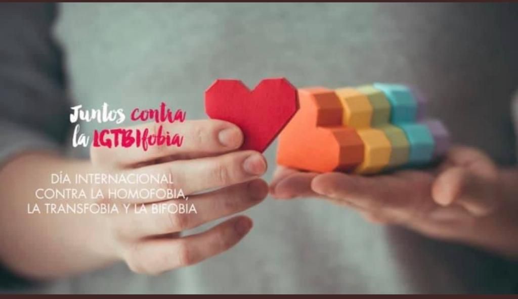 TitaElez's tweet photo. El equipo de Gobierno ha cumplido su compromiso para visibilizar a Talavera como una #CiudadLibre de #LGTBIfobia. Para ello hoy se ha desarrollado una nueva campaña para promover el respeto y la defensa en este #DíaInternacionalContraLaLGTBIfobia https://t.co/gsZ4hS84TE