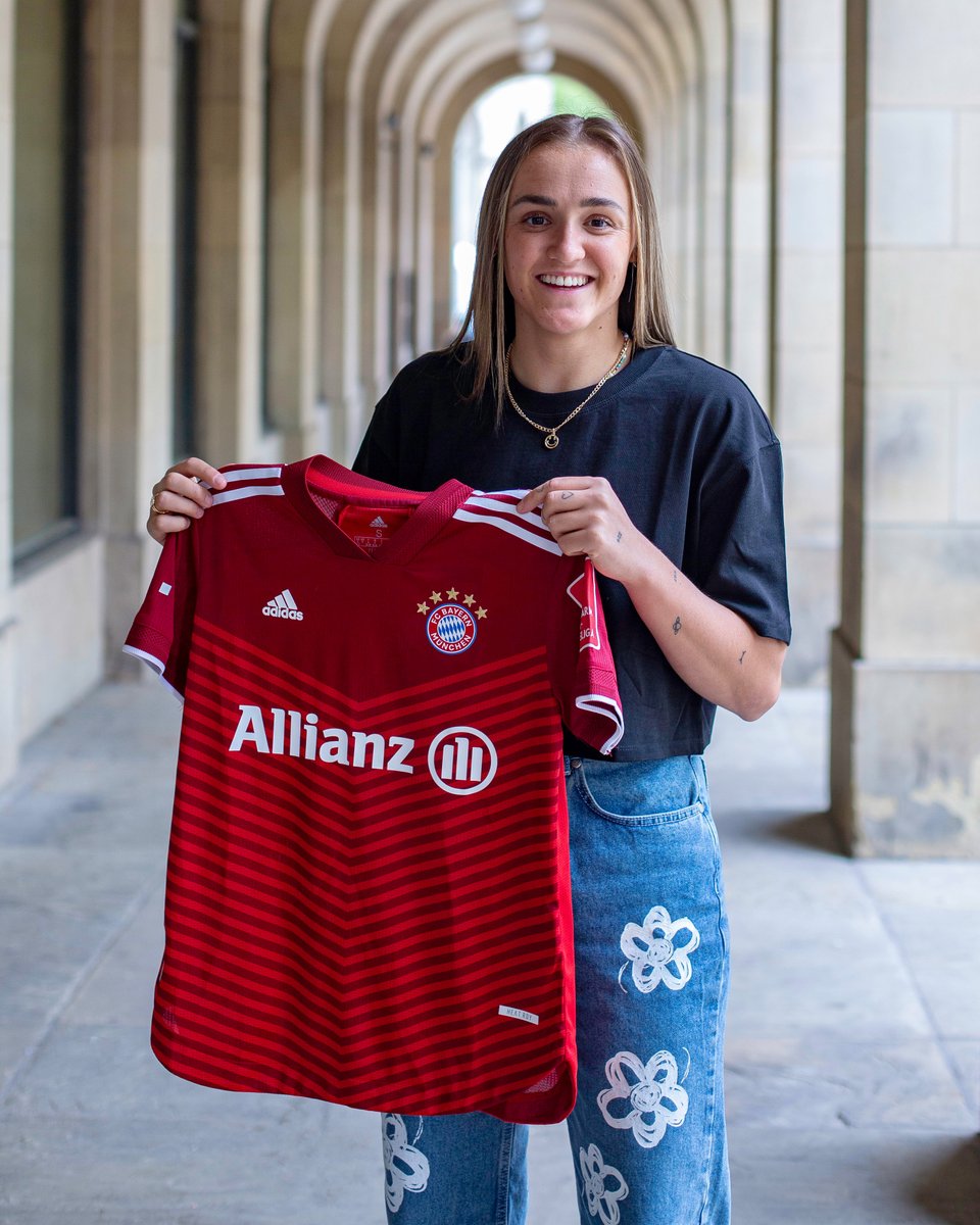 Georgia Stanway completes move from Manchester City to Bayern Munich | The  Mail