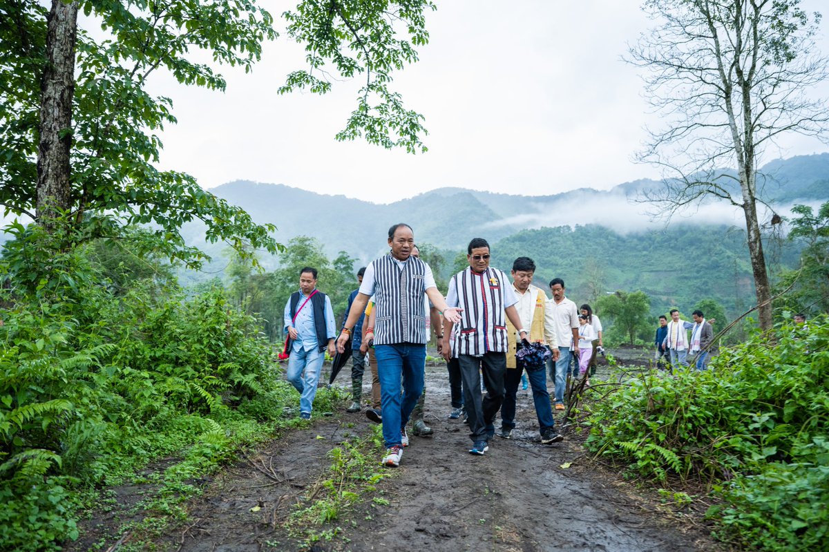 NatungMama's tweet photo. Visited the proposed Agri College site at #Watte; #EastKameng Dist, #ArunachalPradesh along with Executing agency PWD, & land Donors’ representative. Land development of the proposed area is completed now @ArunachalCMO @TakiTage https://t.co/AnP2MuNlJa