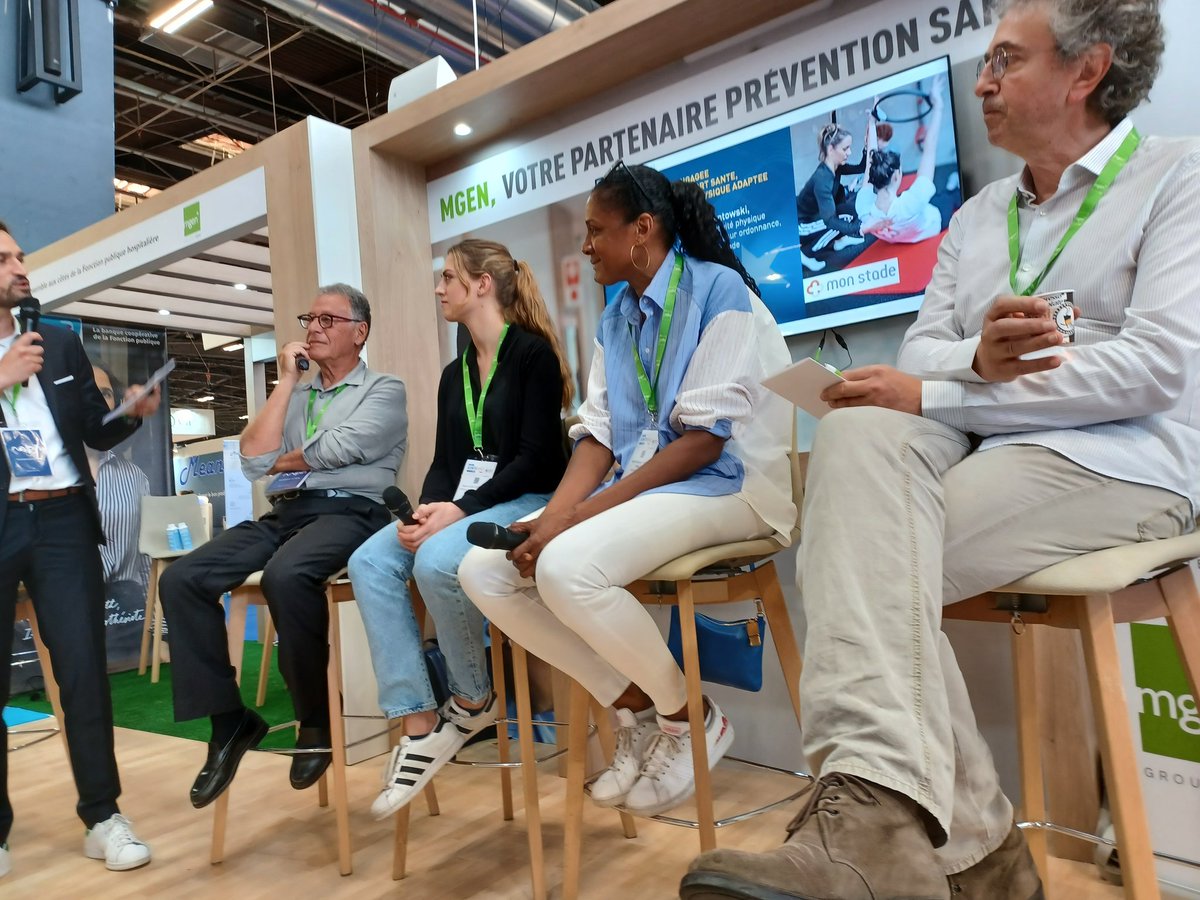 #SANTEXPO
"Il a été démontré que la pratique d'une #activitéphysique peut avoir un impact non seulement sur les maladies cardio vasculaires mais aussi les #cancers et les maladies neurodégénératives comme #Alzheimer" nous dit Pr. Jacques Blacher