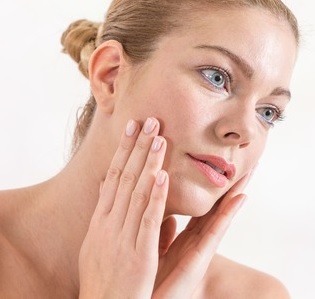 njbeautyspa's tweet photo. Beauty starts with healthy skin. Get #facial or #photofacial or #chemicalpeel in #spaNJ https://t.co/MEuJhmjZzp https://t.co/MOEVLACi5a