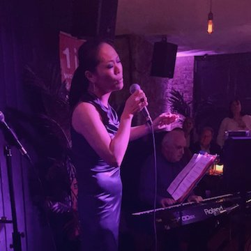 alexanderashltd
Jazz Against Violence - thank you for your fantastic support and the amazing funds we raised once again for our charity partner Solace. Judy owning the stage at the Looking Glass Cocktail Club.