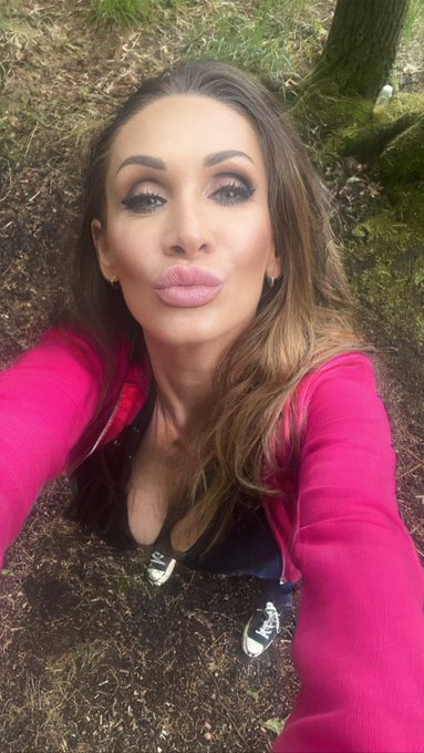 TW Pornstars - Cynthia Vellons (official Account). The most liked pictures and videos from