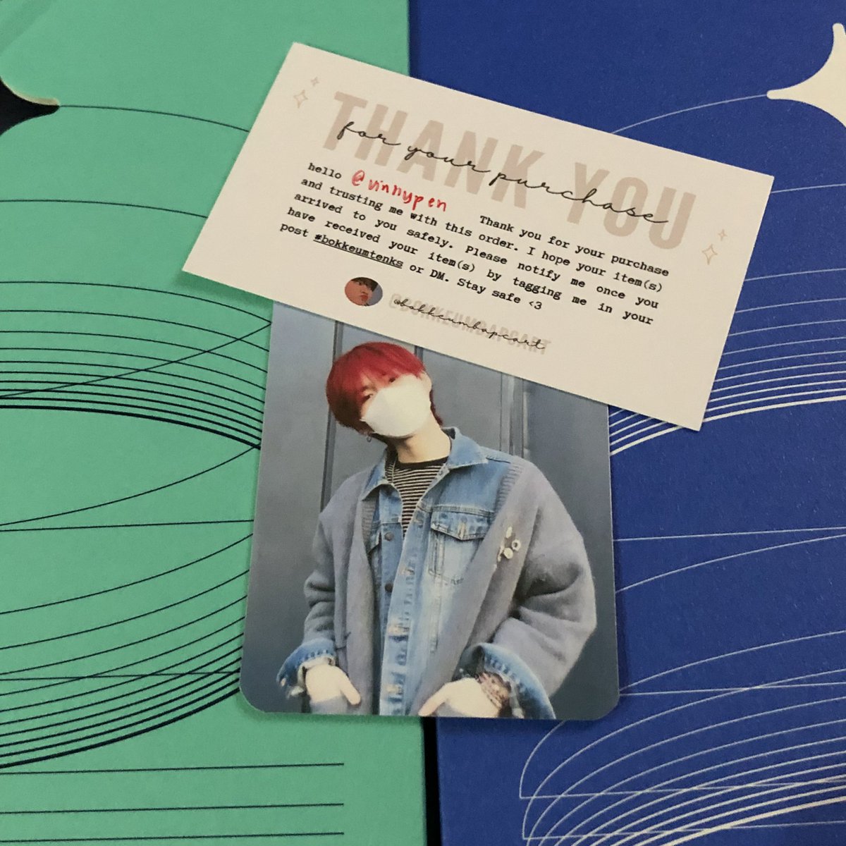 vinhypen's tweet photo. 💌 a happy mail ✧・゚
「 #vynmails 」
↬ my pb set arrived already !!! super duper love my pulls HUHU KILIG 🥹 thank you so much for the vv smooth & fast transaction < 33 til next po 🫶🏻
— @bokkeumbapcart #bokkeumtenks ✶ https://t.co/NcVSBbSnLd