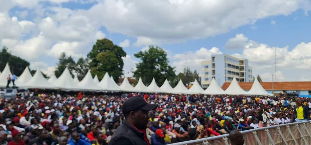 Gatundu South is eagerly waiting for the 5th President of the Republic of Kenya and his Deputy , William Ruto and Rigathi Gachagua respectively.Ground inasema Form ni Bottom Up , ama namna gani <a href="/WilliamsRuto/">William Samoei Ruto, PhD</a> <a href="/Chachakartel1/">chacha Kartel</a> <a href="/TheKaslim/">Kaslim</a> @hustlercentre1 ?