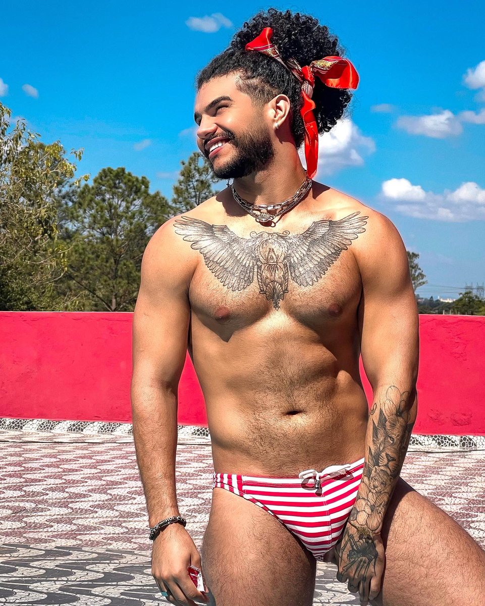 Samucarvalho0's tweet photo. Finge que eu não sumir um tempão dessa rede 🙈🙈🙈🔥 https://t.co/2xLdQs2pRJ