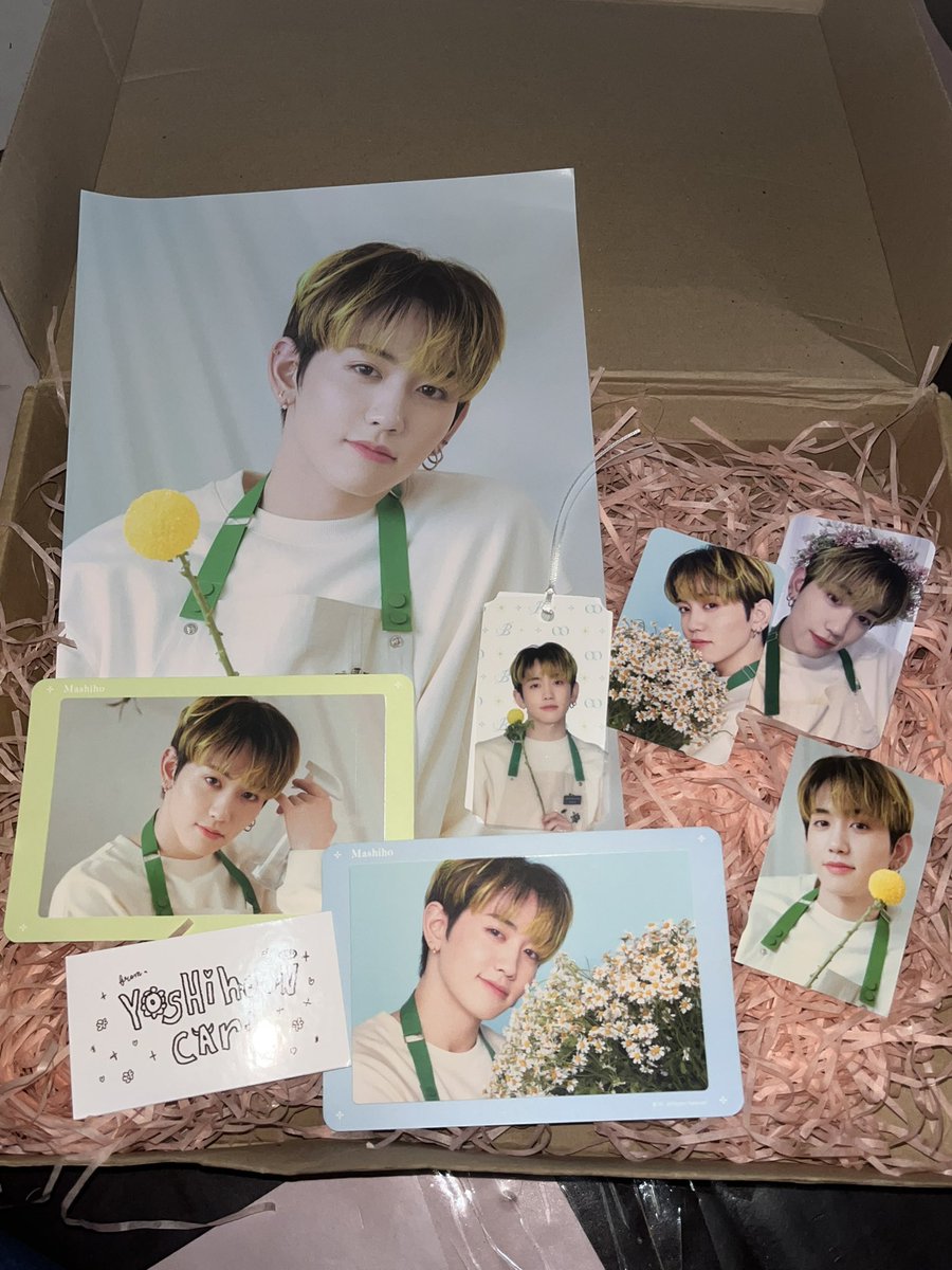 donutkill's tweet photo. After an exhausting day, I received a happy mail.
Thank you so much @yoshihooncart for a very smooth and fast transaction. Super nagulat ako sa parcel bakit ang laki. π Till the next budol π
#feedbacks4Jun https://t.co/iEzyracrNX