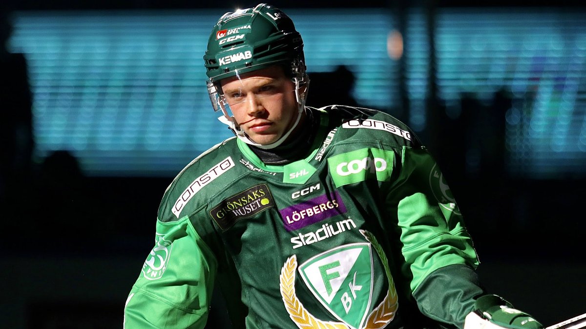 farjestad_bk's tweet photo. Kontraktsförlängning för Oscar Lawner. https://t.co/O8RZFmfJRC #fbkse https://t.co/gCqRWR2MT5