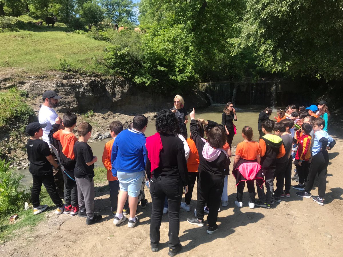 Adnan Kahveci İlkokulu 4. Sınıf öğrencilerimiz ile tabiat parkurumuz da ki eğitimimizi yaptık.
Çevre bilinci, ip bağlama, geometrik şekil avı, mantar gözlemi etkinlikleri ile günü tamamladık
#köyyaşammerkezleri
<a href="/tcmeb/">Millî Eğitim Bakanlığı</a> 
<a href="/zulkifdagli/">Doç. Dr. Zülkif Dağlı</a> 
<a href="/gokhanmurat1/">Murat YİĞİT</a> 
<a href="/KemalYl40895624/">Kemal Yıldız</a> 
<a href="/irfanyetik55/">Mehmet İrfan YETİK</a>