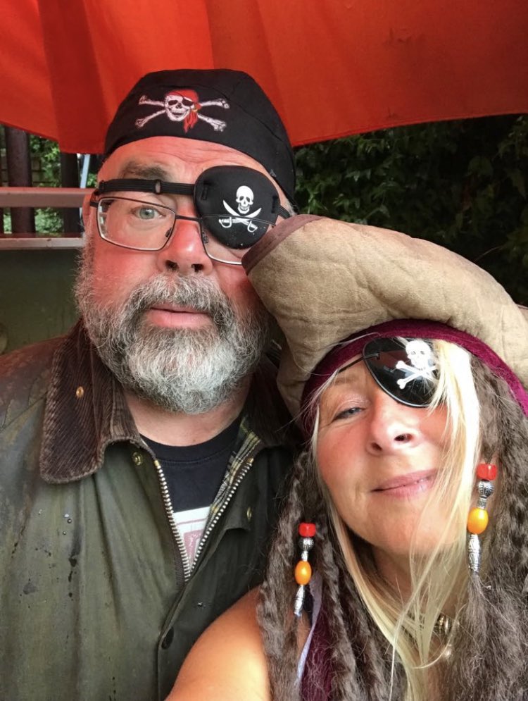 miJemima's tweet photo. Happy 26th Wedding Anniversary to my beloved Rock! 32 years together has flown by ❤️❤️
#IPatchFor raising awareness to #OcularMelanoma #EyeCancer #RareDisease Check yr 👀
Many Thanks to @VelindreCC @RickyFrazer1, Mr Kumar and Team and to Eluned &amp; Sian at #RookwoodHospitalCardiff https://t.co/RgVukZbVej