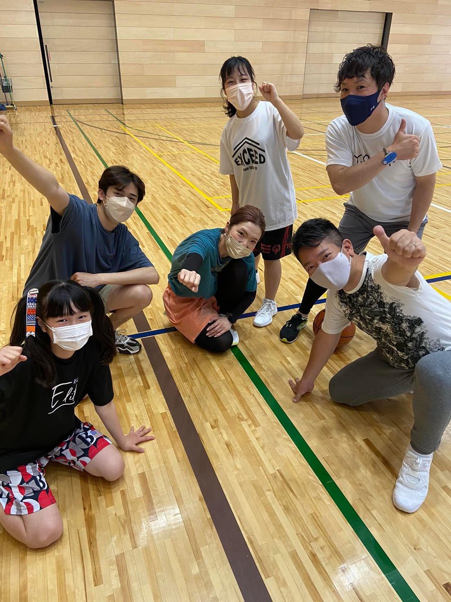 otobaske_tamura's tweet photo. 麒麟 田村裕プロデュース 大人のバスケ教室 オトバス🏀

次回の門真オトバスは6/4 10:00〜です！

技術練習はレベルを分けて行いますので初心者・初級者の方々もご安心ください！
皆さんでワイワイ楽しくバスケットボールしましょう！

ご応募はこちらまで
↓
marubsk@yahoo.co.jp https://t.co/B92kAyr1aA