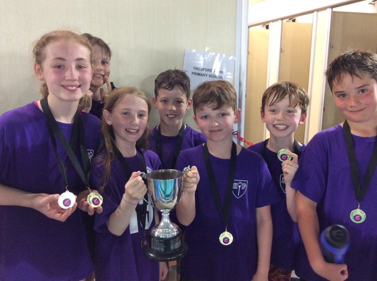 Well done to all the children from Baldwins Hill, Blackwell and Halsford Park schools who took part in the swimming gala yesterday! Thank you to @swim_Grinstead for hosting the East Grinstead event and well done to Halsford Park for bringing the trophy home!