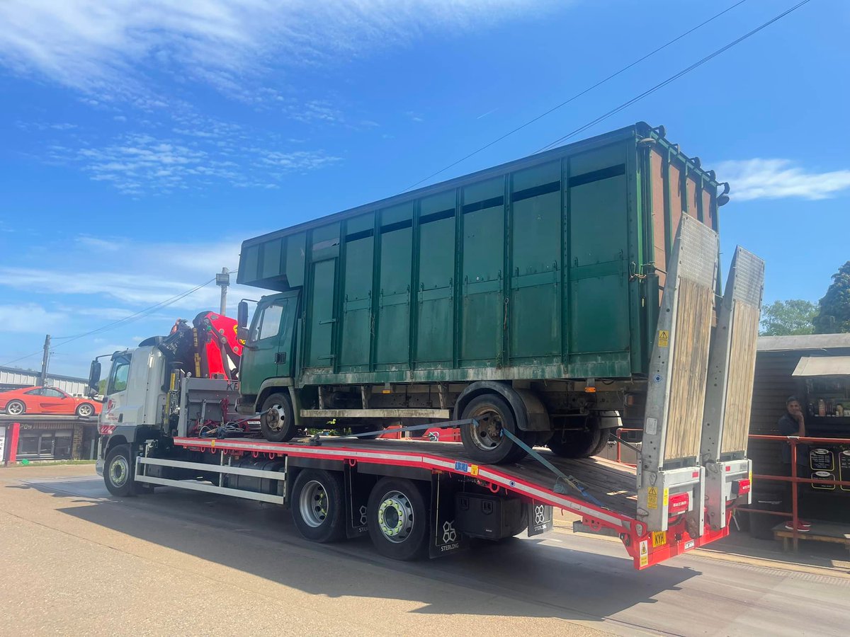 Another lorry that has been collected for scrap today! Please do give us a call if you have any oversized vehicles you would like to sell for scrap that you need collecting. ☎️ 01189 785143