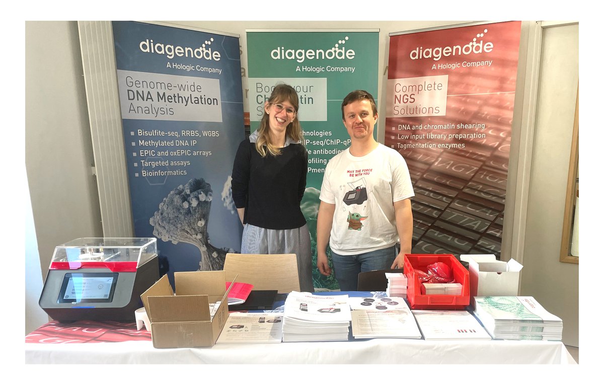 Diagenode's tweet photo. Bonjour from Paris! 👋 🇫🇷
Say Hi to our colleagues, Jessica & Ludovic, at the Non-Coding Genome Course, organized by @institut_curie 🧬😊
#NonCodingGenomeCourse #InstitutCurie #Diagenode #Paris https://t.co/3oTJgy5VY4