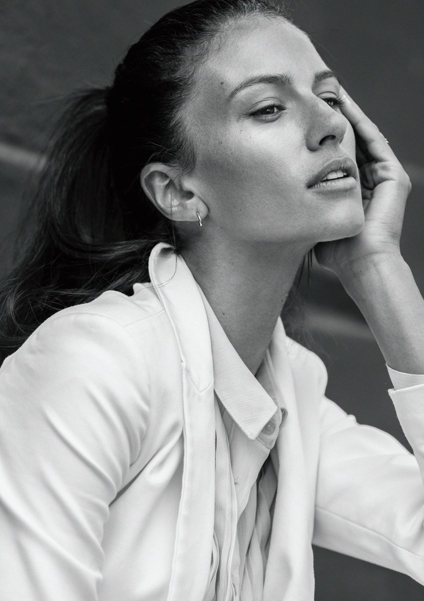 Outlaws Model Management tweet media