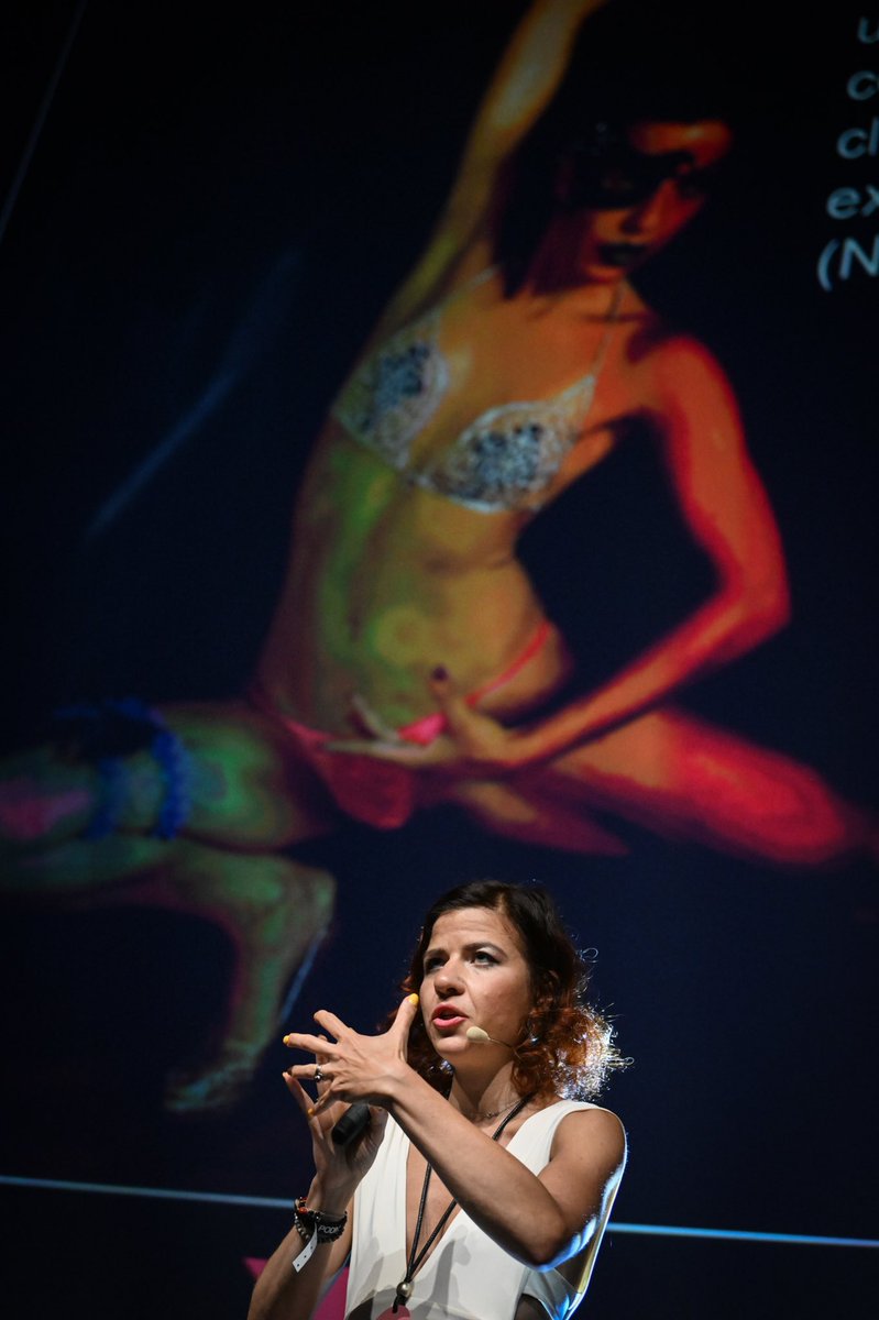markopigac's tweet photo. “Being a stripper taught me more lessons than I could possibly imagine, a lot of which I’ve been able to apply to my business life.”
@paulinatenner on todays #podim conference. 📸 @markopigac https://t.co/euASpsPY0F https://t.co/687dhGNl90