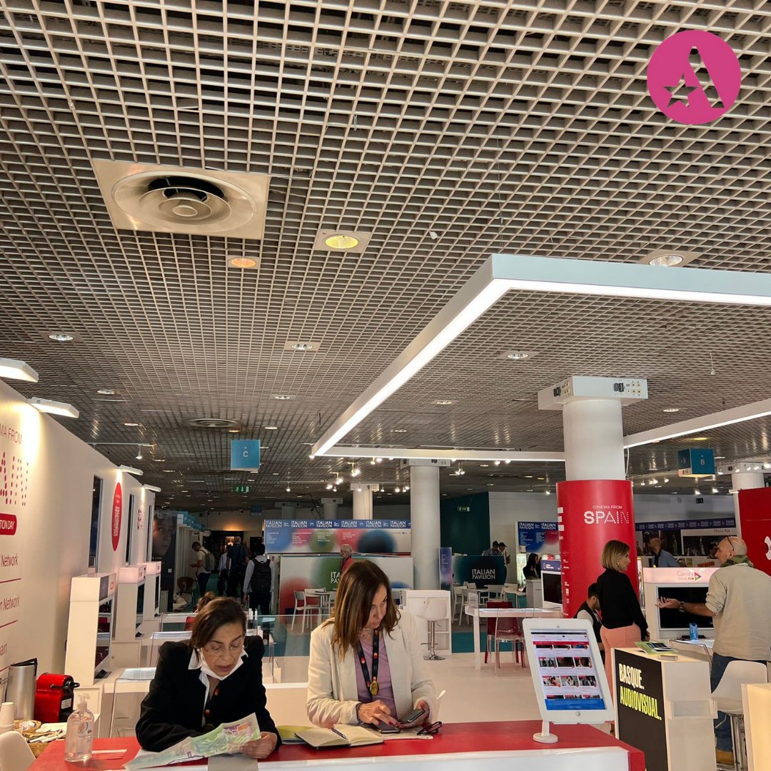 GroupeAudiens's tweet photo. #Cannes2022 l En attendant la cérémonie d’ouverture animée cette année par Virginie Efira dès 19h15, retrouvez-nous dès aujourd’hui sur notre stand (n°13.14) au Marché du Film. ✨

#Santé, #retraite, #prévoyance, Audiens est à vos côtés pour vous accompagner !

#MDF22 https://t.co/t3g9w9B3lz