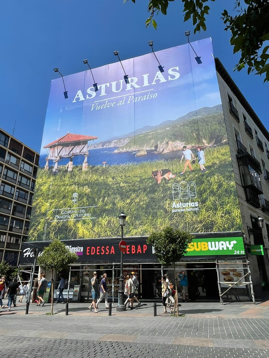 TurAsturiasPro's tweet photo. Desde ayer hasta el 31 de mayo, 𝗰𝗮𝗺𝗽𝗮ñ𝗮 𝗱𝗲 𝗽𝗿𝗼𝗺𝗼𝗰𝗶ó𝗻 𝗱𝗲 @TurismoAsturias 𝗲𝗻 𝗠𝗮𝗱𝗿𝗶𝗱.
📸 Plaza Jacinto Benavente https://t.co/NF3Wl5Un9s