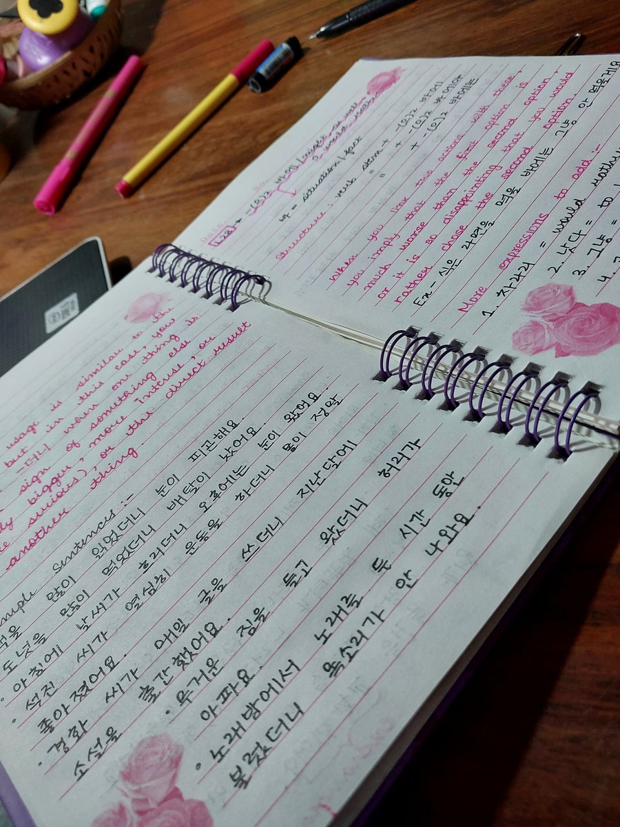 StudywithGaEul's tweet photo. My heart feels at peace when I study Korean❤️
Almost on the end of Level 9
@ttmik ❤️❤️ https://t.co/4MAQovKabU