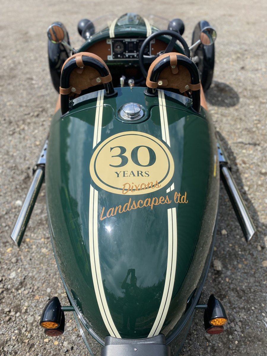 Creativesigns2's tweet photo. Something different for us to produce and apply some old style graphics and classic lines to. A Morgan Super 3 for @dixonslandscapes looks great ! #signs #graphics #signage #classiccars #classic #morgansuper3 #morgan #design #vintage #graphics #coachline #pinstriping #berkshire https://t.co/K3psNIv2Ih
