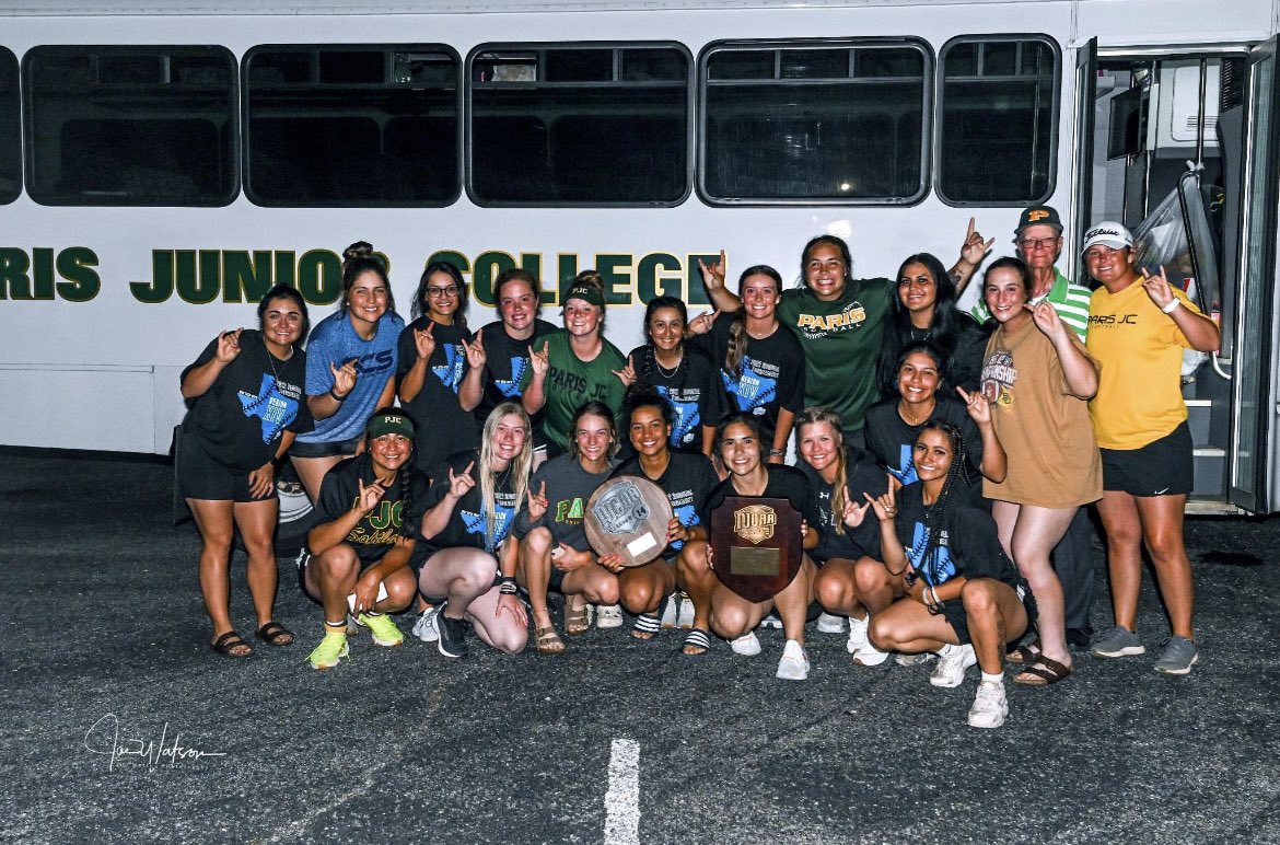 PJCSoftball's tweet photo. Brought the 🏆 back to P Town! https://t.co/C3Itx68r93