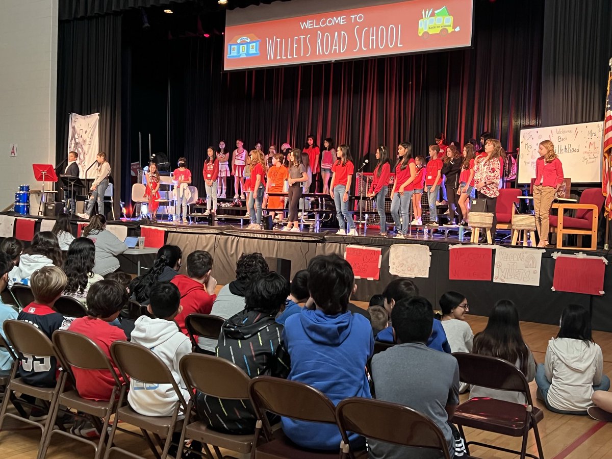 Danielle Mammolito (@dmammolito) on Twitter photo <a href="/WilletsRoadMS/">Willets Road School</a> students enjoy our Mini Musical Revue! <a href="/EastWillistonSD/">East Williston UFSD</a> <a href="/EWFineArts/">East Williston Fine Arts</a> <a href="/CLDragone/">Christine Dragone</a> #EWLearns <a href="/WilletsRoadMS/">Willets Road School</a> students enjoy our Mini Musical Revue! <a href="/EastWillistonSD/">East Williston UFSD</a> <a href="/EWFineArts/">East Williston Fine Arts</a> <a href="/CLDragone/">Christine Dragone</a> #EWLearns