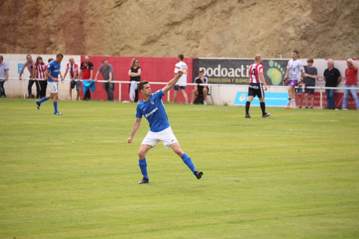 UteboFC's tweet photo. Imágenes del partido del Domingo frente al Illueca, que nos daba el pase a la final de Madrid.
Reportaje completo en la página de Facebook.
🔵⚪Aúpa Utebo!
#aupautebo
#final
#nosvamosamadrid
#seguimossoñando https://t.co/fJQgrt3Rmv