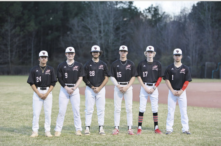 Honoring these 6 tonight on Senior Night!! Proud of all these guys!! ⁦<a href="/TibbsSully/">Sully Tibbs</a>⁩ ⁦<a href="/EvanMace5/">Evan Mace</a>⁩ ⁦<a href="/Smith_Peyton27/">Peyton Smith</a>⁩ ⁦<a href="/GavinDeaner/">Gavin Deaner</a> Brock Harris and Alex Whitaker #teamoveme