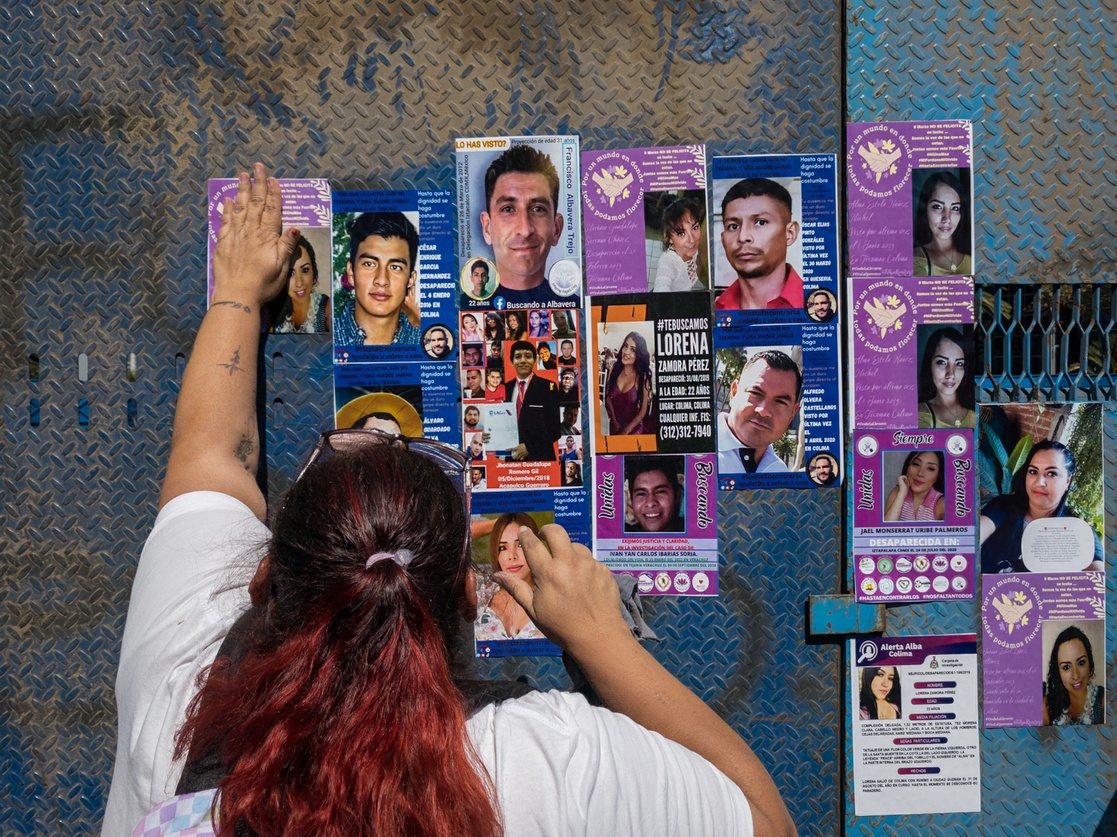 lajornadaonline's tweet photo. Rebasa #México la cifra de 100 mil #desaparecidos
El detonante fue la llamada 'guerra sucia' contra el
'narco', indican datos oficiales; las motivaciones eran políticas.
Nueve estados concentran 65% de los casos, reporta el #RNPD coordinado por @SEGOB_mx
https://t.co/5TFkxOArmY https://t.co/AHg9dWu13W