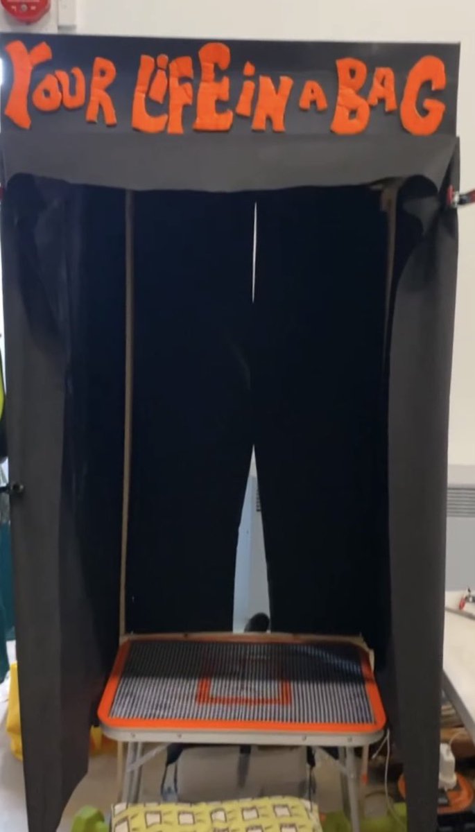 Our exhibition for mental health awareness week was FABULOUS! Thank you to all the organisations who had stall, all attendees and everyone that took part in our Candy dance at the end!  💃 
@BEHMHTNHS 
<a href="/MindyCCox/">Camilla Cox</a> 
@BridgeRenewal 
#MentalHealthAwarenessWeek