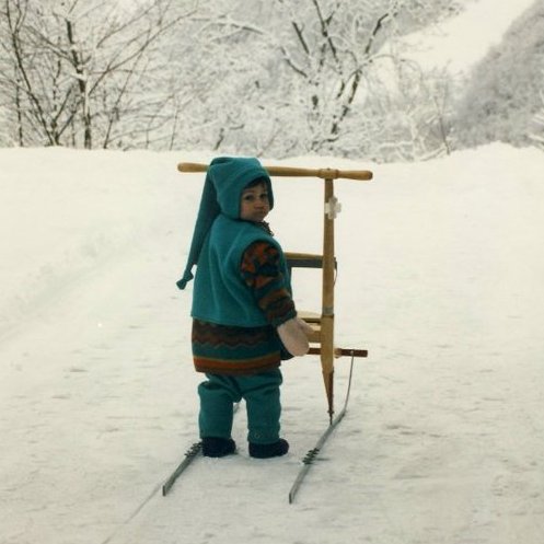 Gratulerer med dagen Norge! 🇳🇴✨ I've missed visiting for the last 2 STINKING YEARS, but can't wait to return soon. Heia! #17mai #Norge