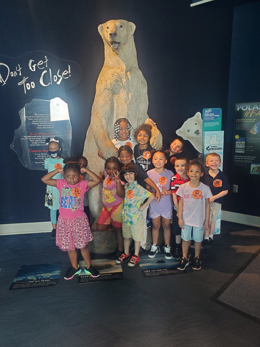 hsaspringfield's tweet image. It wasn't just an-otter day for Kindergarten. They recently had a turtley emu-zing time @ToledoZoo.  Yes, these puns are on porpoise.   #WeAreConcept @ConceptSchools @HSASPrincipal