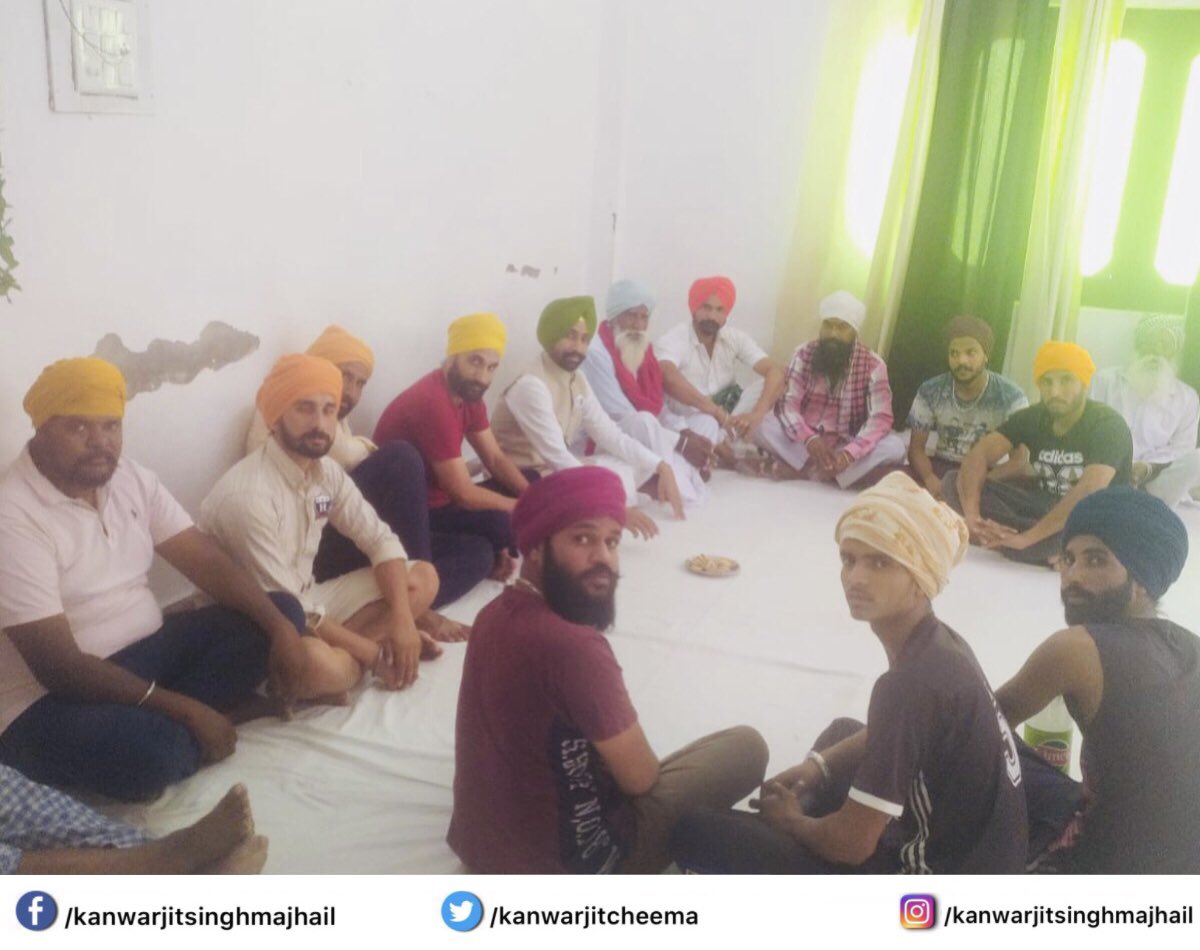 Kanwarjitcheema's tweet photo. ਆਮ ਆਦਮੀ ਪਾਰਟੀ ਦੇ ਤਰਨਤਾਰਨ ਵਿਧਾਨ ਸਭਾ ਹਲਕੇ ਤੋਂ ਪੰਜਾਬ ਦੇ ਜੋਆਇੰਟ ਸੈਕਟਰੀ ਕੰਵਰਜੀਤ ਸਿੰਘ ਮਝੈਲ ਪਿੰਡ ਰਟੌਲ ਵਿਖੇ ਗੁਰਦੁਆਰਾ ਸਾਹਿਬ ਚ ਪਹੁੰਚੇ, ਤੇ ਪਿੰਡ ਦੇ ਮੋਹਤਬਰਾਂ ਨਾਲ ਵਿਚਾਰ ਵਟਾਂਦਰਾ ਕੀਤਾ,
#kanwarjitsinghmajhail #statejointsecretary #statejointsecretaryaap #AamAadmiParty #Aamaadmipartypunjab https://t.co/9I7tQZKgGM