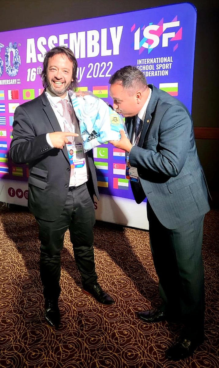 FADEarg's tweet photo. El presidente de #FADE🇦🇷 @Leot14 junto a @Eugem09, participaron de la GENERAL ASSEMBLY en DEAUVILLE👉#ISFNormandy2022🇫🇷.🏓🏃‍♀️🥋
@lpetrynka @ines_arrondo @DeportesAR
Es un orgullo estar representando al Deporte Escolar de nuestro país en la @ISFsports.
#SchoolSport #ISF👉#FADE🇦🇷❤️ https://t.co/f7hSG44Ihx