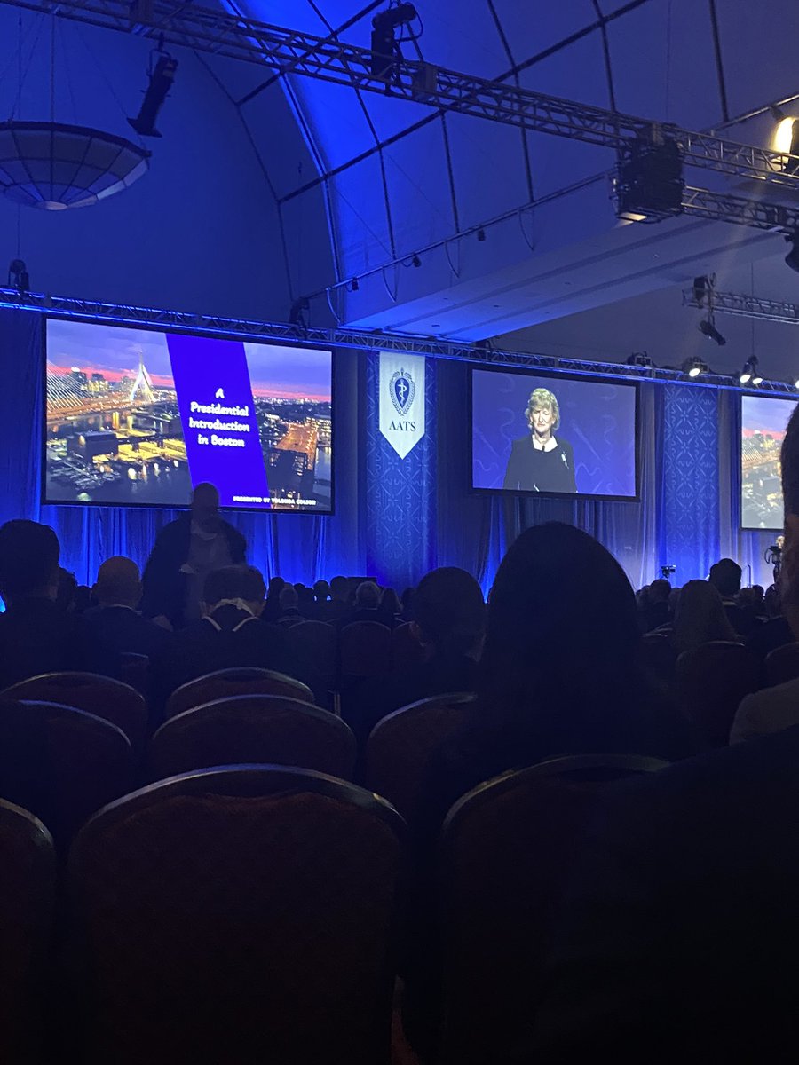 A_MartinMD's tweet photo. Leaving Boston incredibly inspired. The conference theme of innovation is why I love surgery- surgeons push themselves to do the impossible and envision what currently does not exist. Thank you #AATS22 for allowing me to share my dreams too #TheFaceofCTSurgery #LatinasinMedicine https://t.co/KqLnL0GCMQ