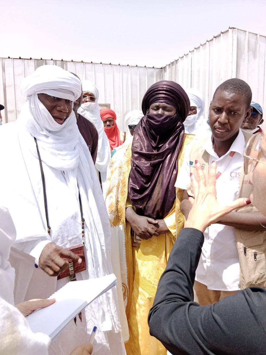 CISPorg's tweet photo. #CISPinNiger
🚶‍♀️Oggi ad Agadez con le delegazioni dei donatori @aics_it @AICSBurkina @dueniger e con l'Onorevole Sultano dell'Aïr, il Sindaco di Agadez e l'Ambasciatrice d'Italia in Niger.
👷Urbanisation for Change 👷
👉Info sul progetto https://t.co/dTzxTHHOTX https://t.co/xXrvJZ7Le3