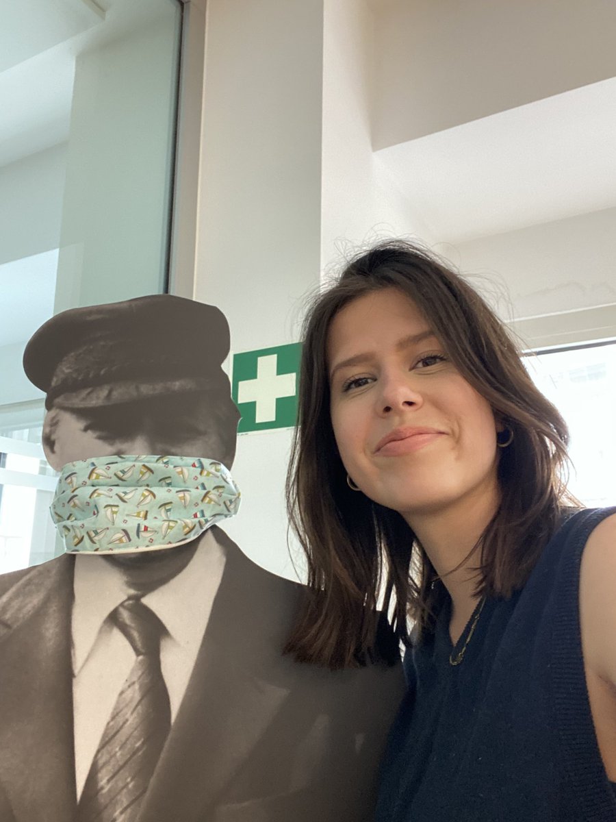 BKHS_Stiftung's tweet photo. Hi, I'm Dorothée! I'm taking over this account for the next two days to report live from our #NextGen7 Summit. So if you want to know what a #G7 Summit with young people looks like, stay tuned! https://t.co/HFkkm5Jn8V