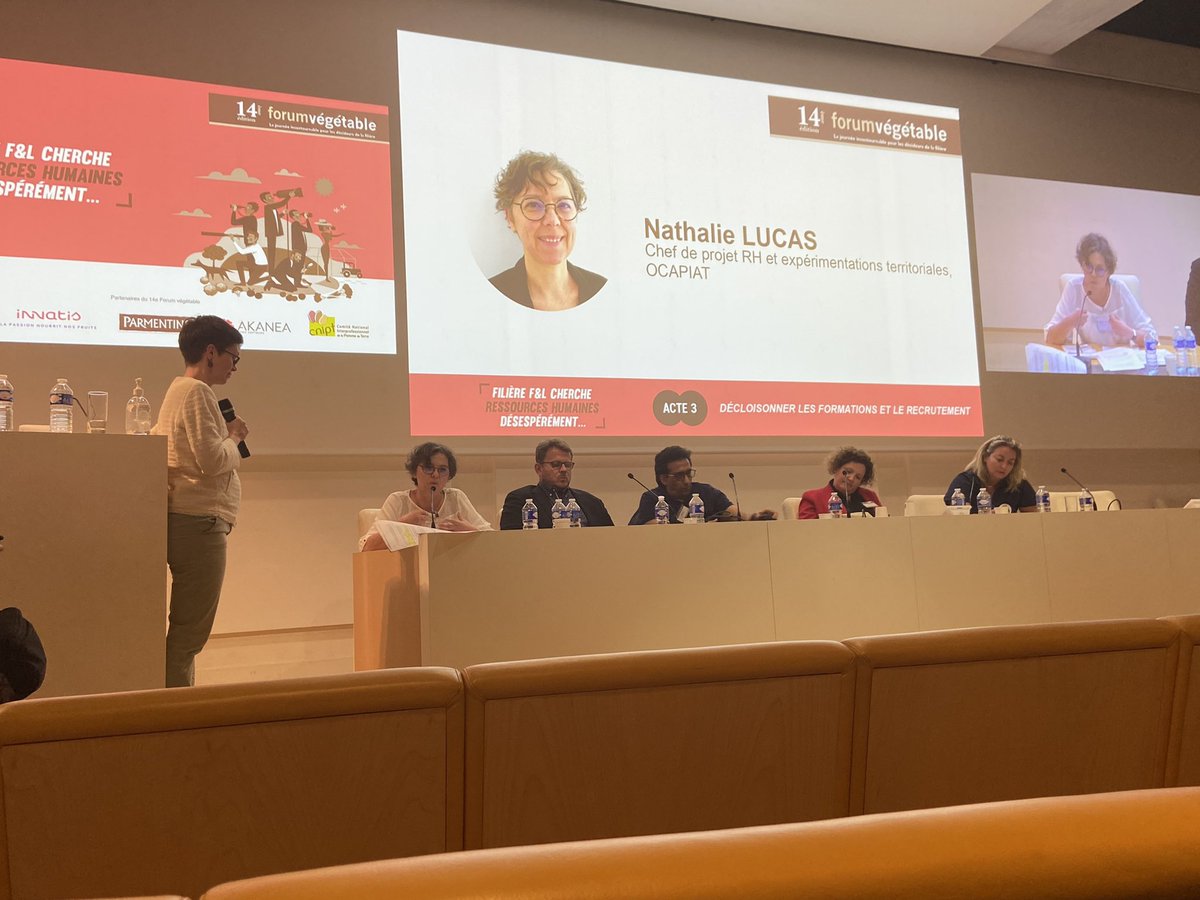 blampinfruits's tweet photo. #ForumVegetable intéressant sur le thème de l’attractivité des métiers de la filière @FruitsLegumesFR continuons de faire rêver avec nos métiers ensemble et pensons aussi à la formation pour la fidélisation @UNCGFL @SaveursCommerce @Interfel https://t.co/xkdMFuZ0FW