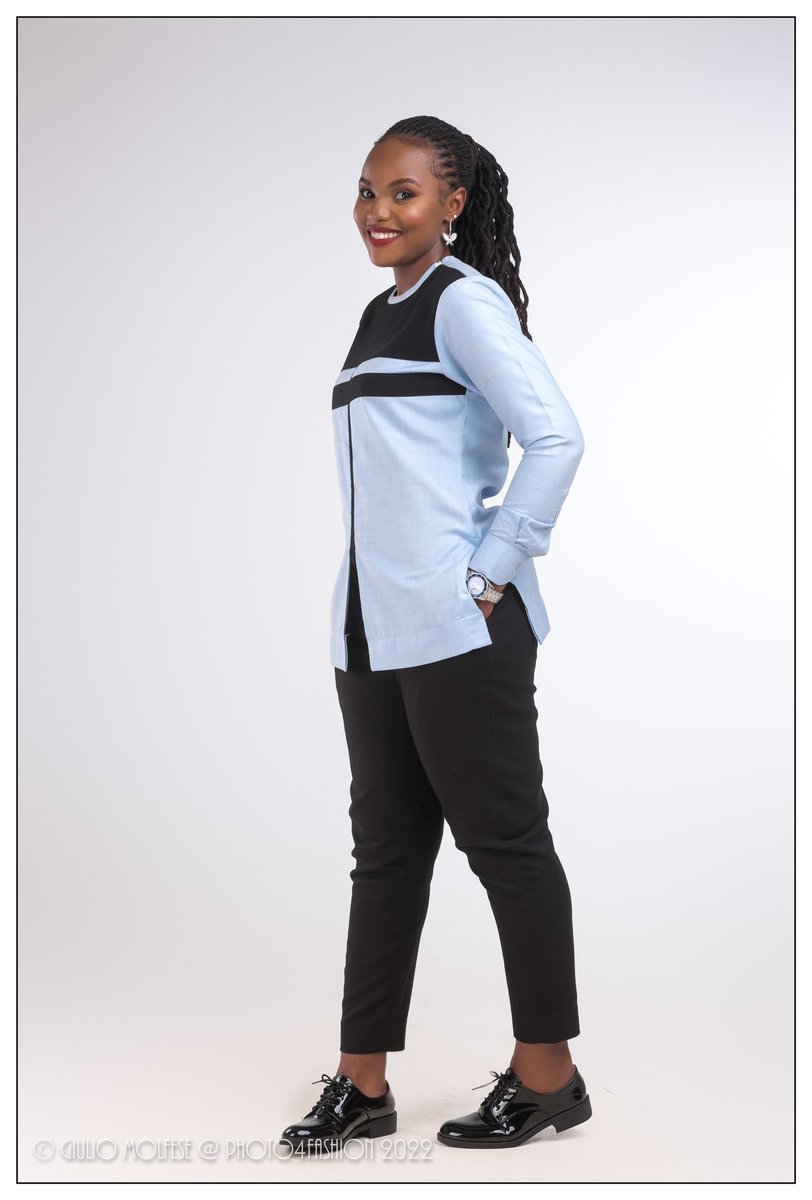 Atuhairecarol10's tweet image. Be yourself, there's no one better 🔹