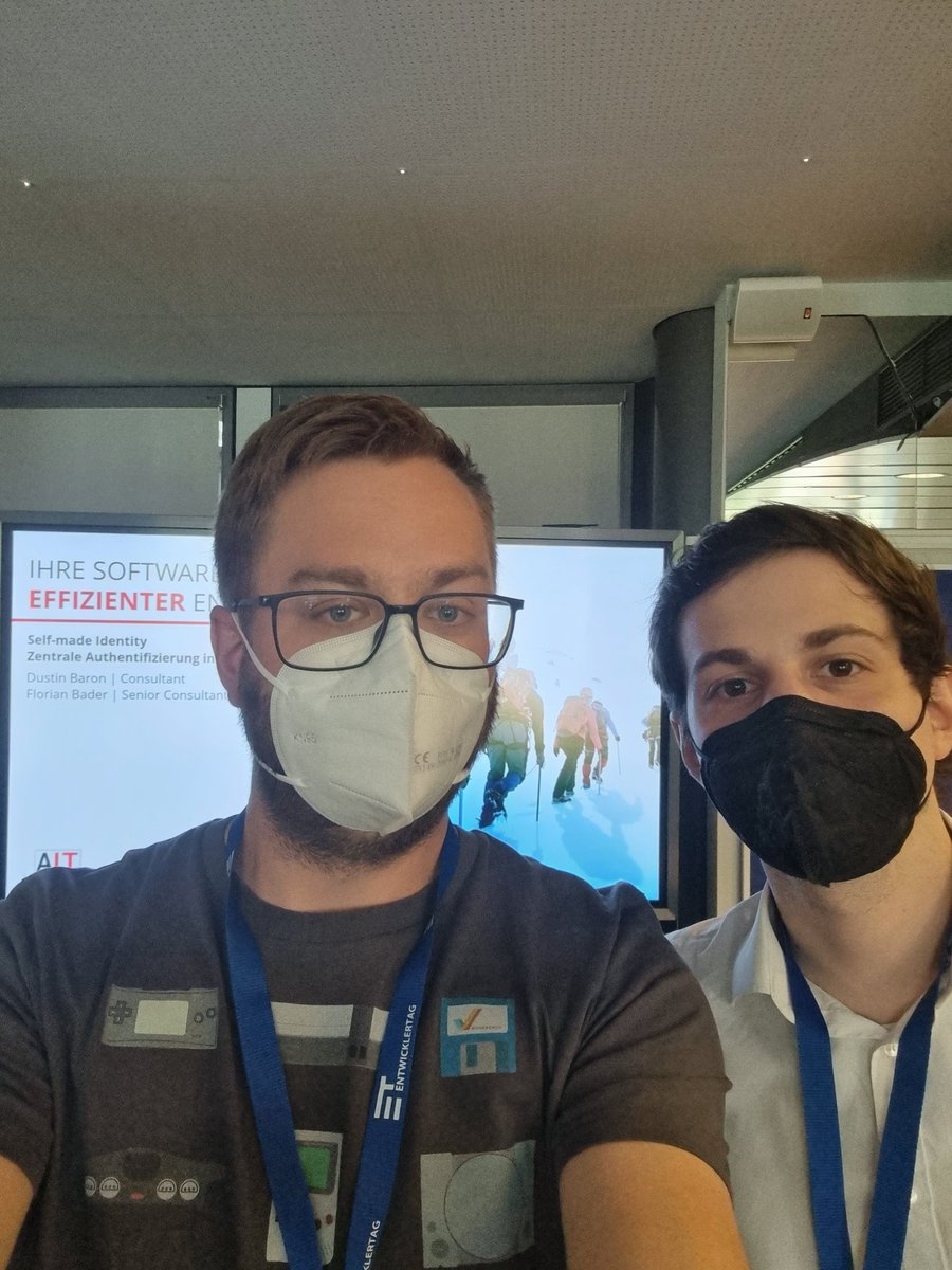 Endlich wieder Konferenz! Zusammen mit meinem gutem Kollegen Dustin Baron erzählen wir heute auf dem Karlsruher Entwicklertag zu Self-made Identity: Zentrale Authentifizierung in der Cloud und was wir dabei gelernt haben #etka22 #identitymanagement #identity #identityserver