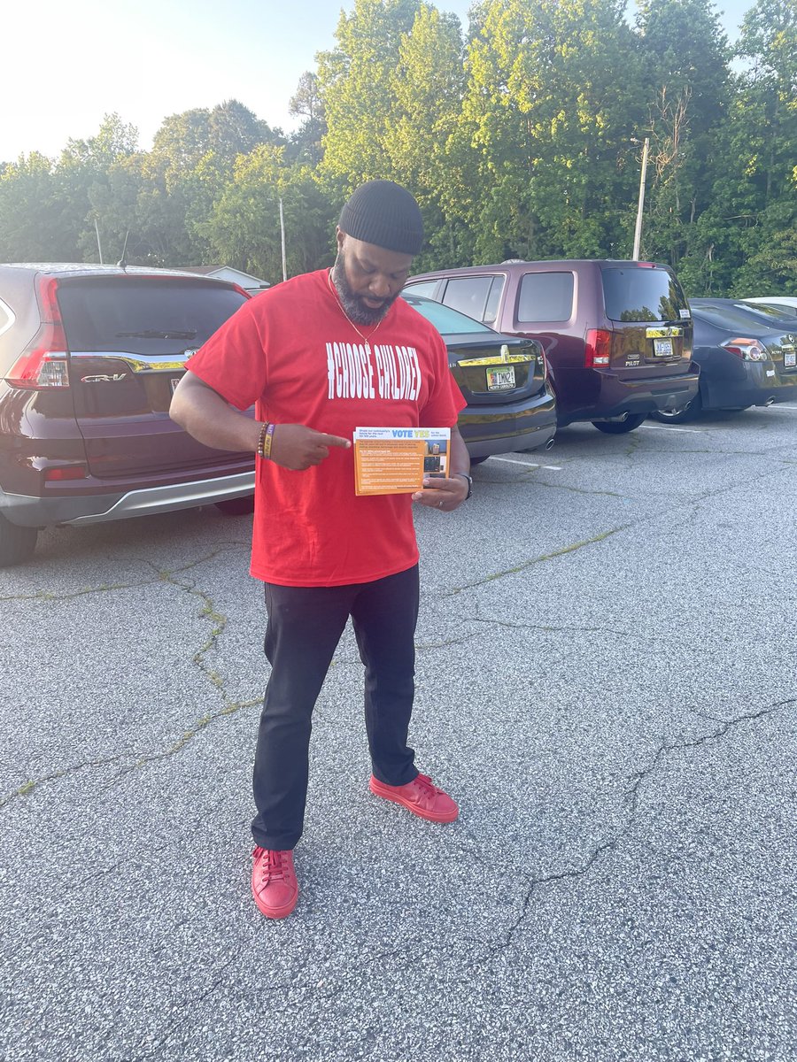 iamdarrickbracy's tweet photo. Small strokes of ink to impart massive opportunities and improve learning environment conditions for all children… #ChooseChildren @GCSchoolsNC #GCSSchoolBond2022 https://t.co/er2FEMEj7i