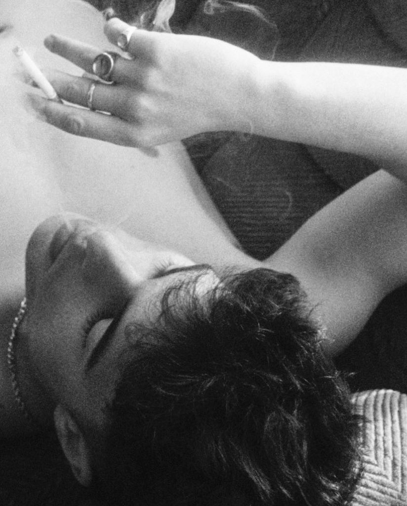 ⠀⠀
High in the air with one arm smoke sitting off ignored nd we are in bed together laughing and we don’t care about anything.
⠀⠀