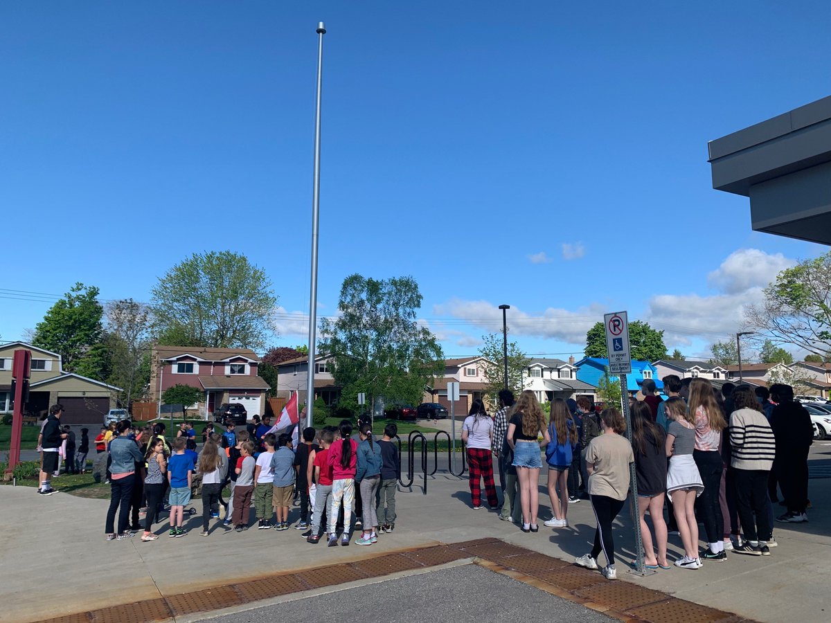 Forest View P.S. tweet media