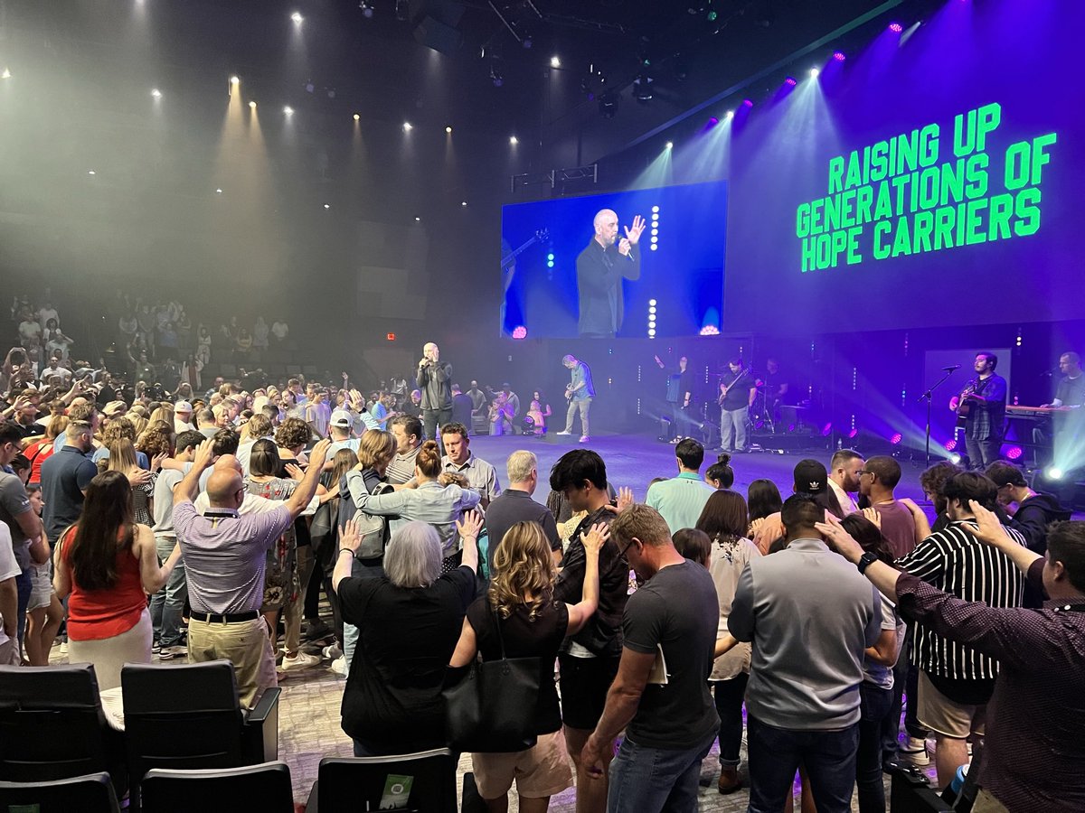 benmoreno's tweet photo. Young people that say yes to Jesus can change the world! #genhope https://t.co/K7pRde2LAU