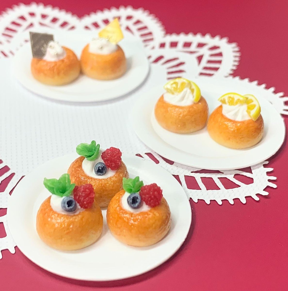 mii_mini77's tweet photo. #ミニチュアサヴァラン 完成しました✨

#ミニチュア完成品 #ミニチュア #miniature #ミニチュアスイーツ #miniaturecake https://t.co/jmjhXYWXrl