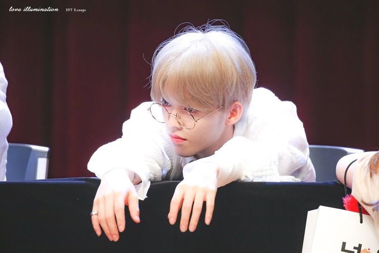 seojuyon's tweet photo. Memandang om om mesum https://t.co/G2HCMC1X3O