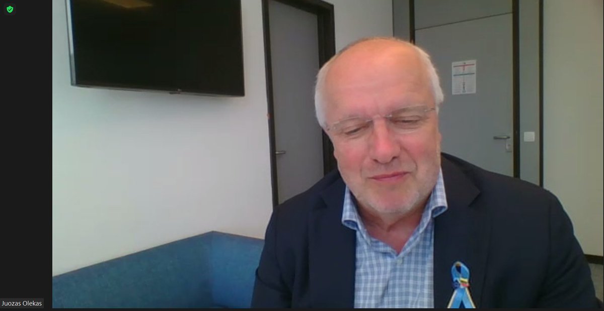 The 20th PID Forum is LIVE! Our co-hosts, MEP Interest Group on #AMR chair Sarah Wiener and member <a href="/juozas_olekas/">Juozas Olekas 🇪🇺</a> have kicked us off with an introduction to the many different policies under revision that incorporate AMR – demonstrating how timely this #PIDForum is.