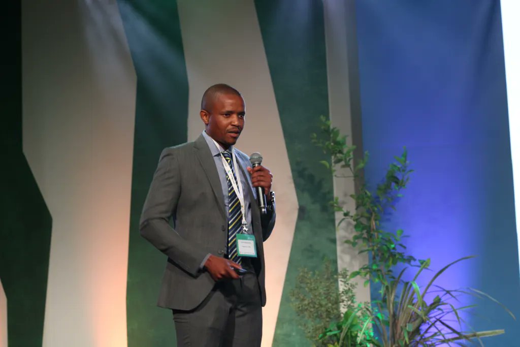 bridge_portal's tweet photo. Mohau Mochebelele from Chaperone Limited. Chaperone is a technological company and issuer of electronic payment instruments, through its platforms.
@dsigovza @WorldBank
#InnovationBridgeCommunity #InnovationBridgePortal https://t.co/lExrTdZJF3