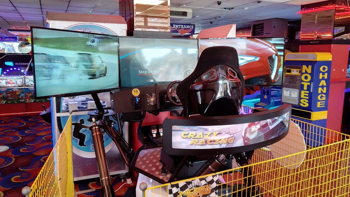 kerr9000_blog's tweet photo. Crazy racing at £3 a go I decided not to try this but still thought it was worth a photo #crazyracing #arcade #arcaderacer #videogames https://t.co/4bhShMs9vq